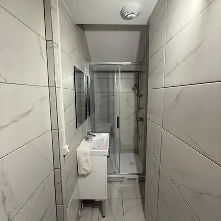 Draco Paris Orly Aeroport * Ати-Мон